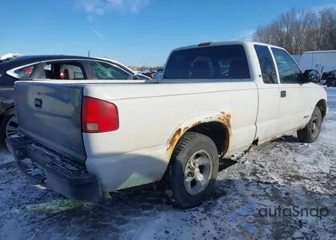 2003 Chevrolet S-10 Ls z USA, uszkodzony, nr VIN 1GCCS19X538246397